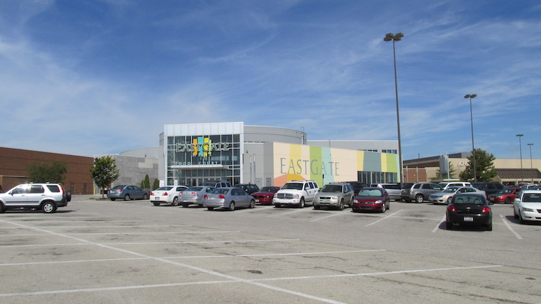 Shopping mall operator forges joint venture with storage developer