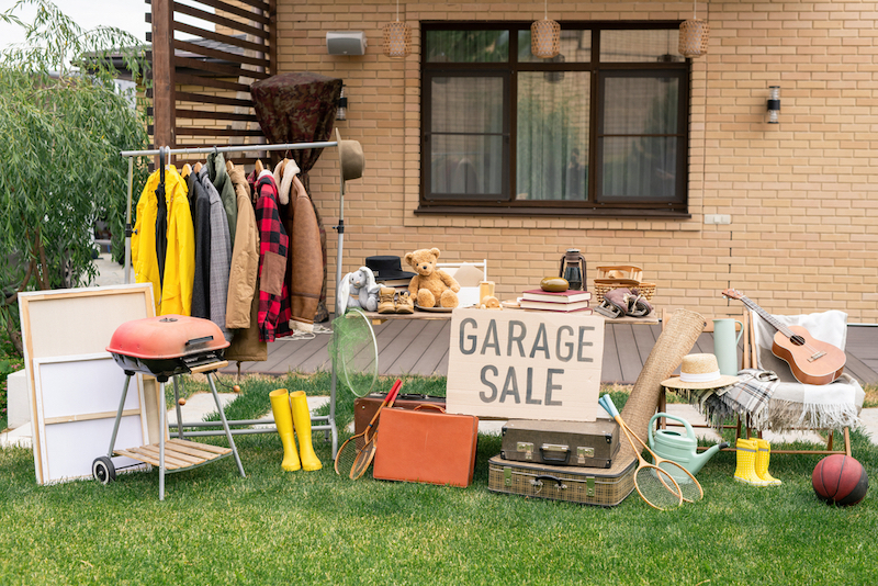 Expert Tips for Pricing Items at Your Next Garage Sale