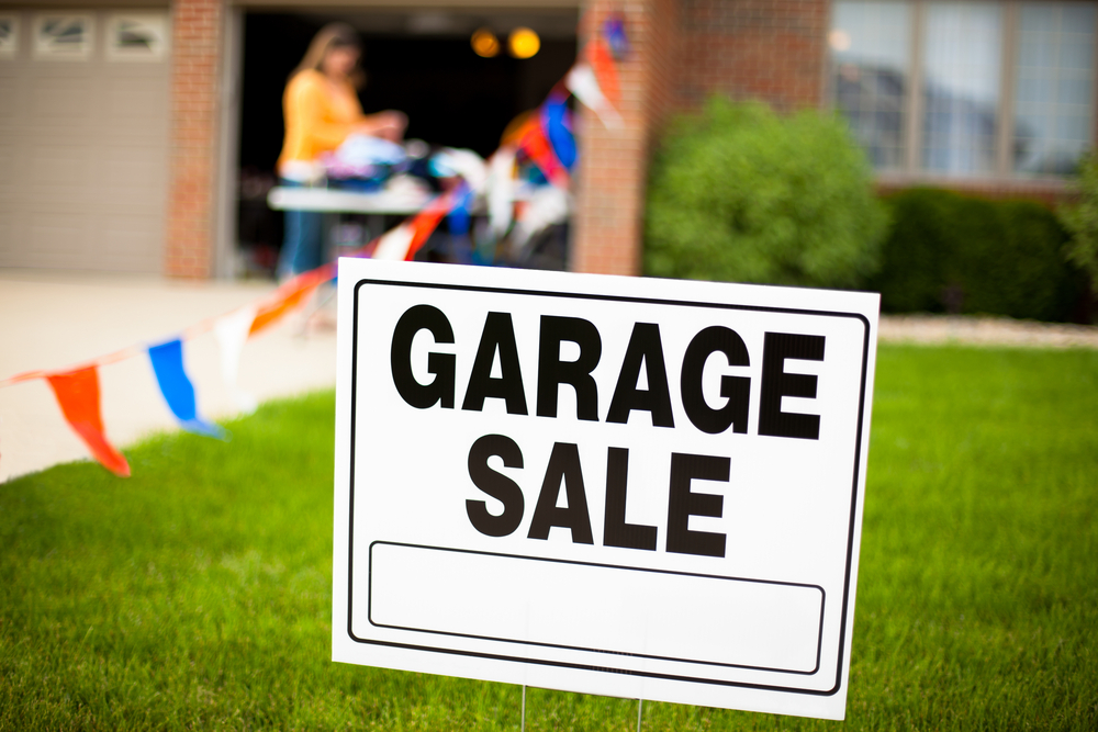 What You Need to Know to Host a Successful Garage Sale